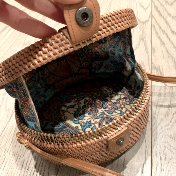 Handwoven Rattan Crossbody Bag - Picture 3 of 4